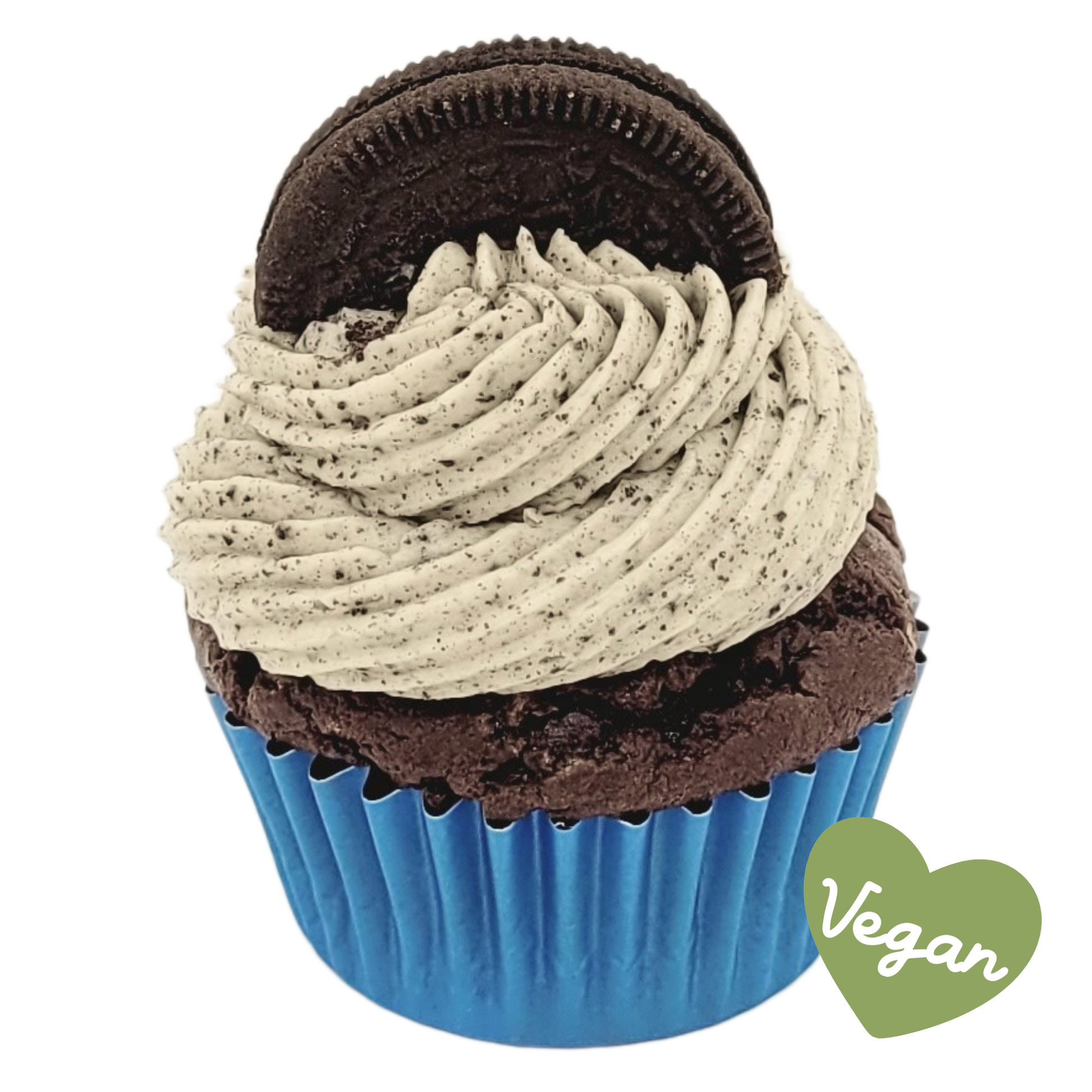 Vegan chocoladecupcake met Oreo botercrème en een hele Oreo als topping